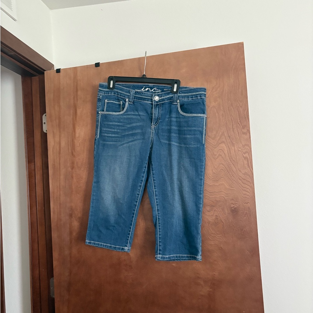 INC International Concepts Blue Ankle Cropped Jeans